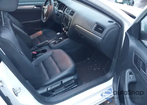 2015 Volkswagen Jetta 2.0L Tdi Se from USA, damaged, VIN 3VWLA7AJXFM408597